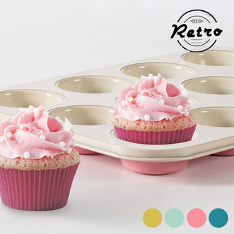 Vintage Cupcake Form Retro